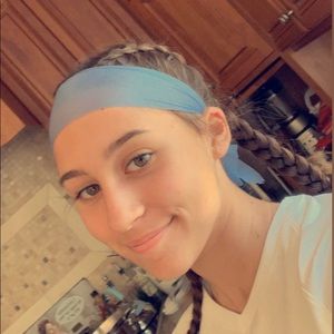 Meet your Posher, Bella